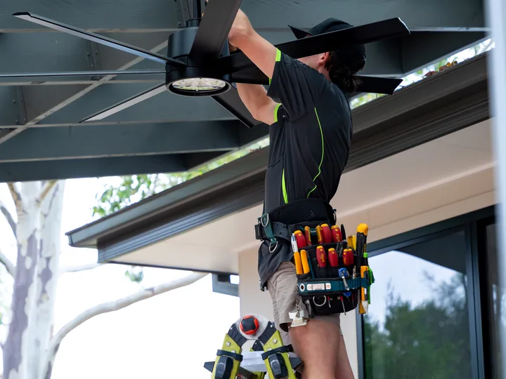 Industrial Electrician